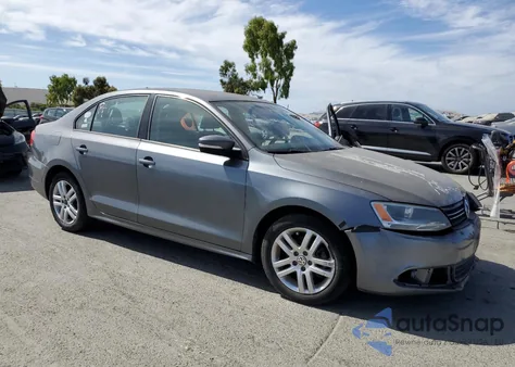 2012 Volkswagen Jetta Se z USA, uszkodzony, nr VIN 3VWDP7AJ7CM427445